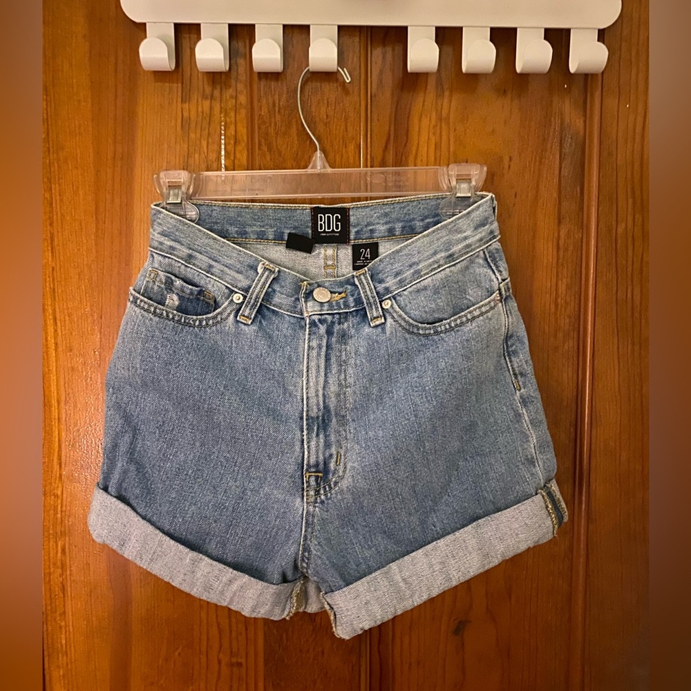 Urban Outfitters BDG High Waist Roll Hem Denim Shorts, size 24